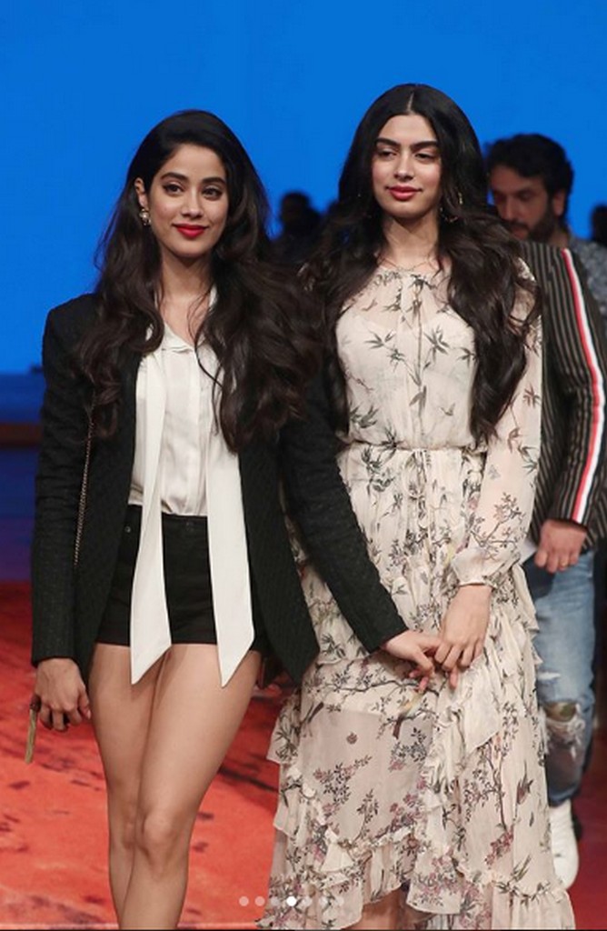 The stunning Kapoor sisters