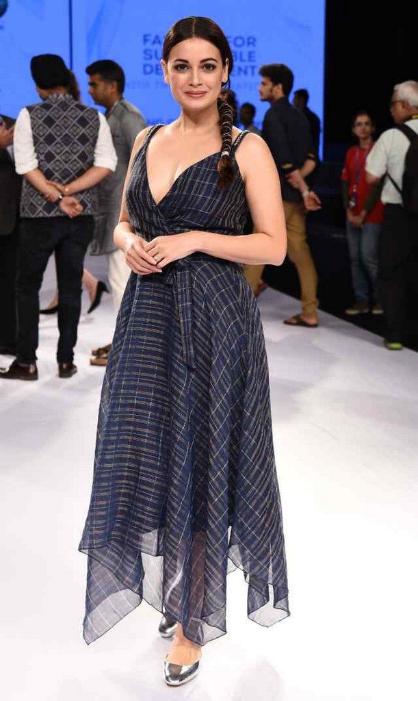 Dia Mirza, the goodwill ambassador for UN, did her big of canvassing for sustainable fashion in an elegant indigo piece by Anita Dongre
