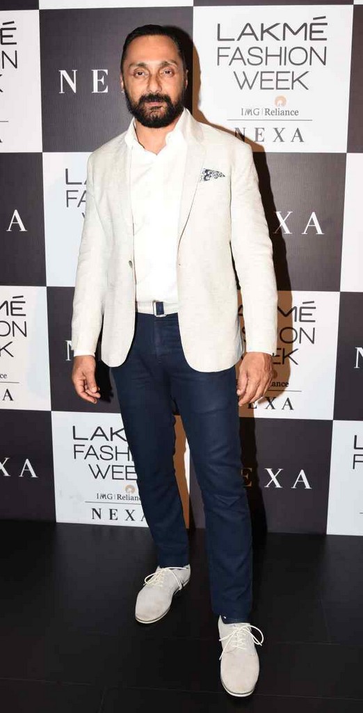 Rahul Bose spotted wearing a simple beige blazer with dark indigo denim at LFW