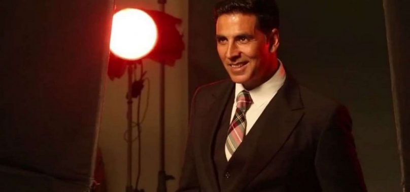 Akshay Kumar’s Response To The Fan Picture Is Winning The Internet