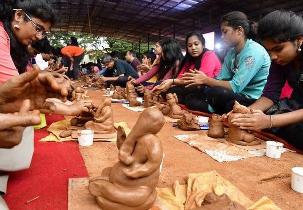 Eco-friendly Ganesha idols