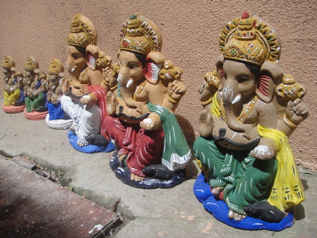 Eco-friendly Ganesha idols