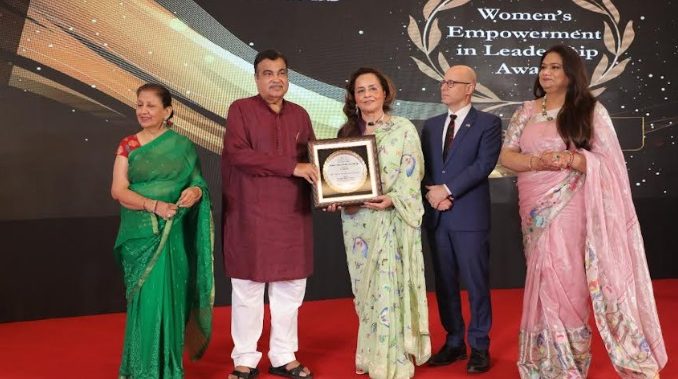 Dr Bina Modi Chairperson, Modi Enterprises Receives ‘Women’s Empowerment in Leadership’ Award