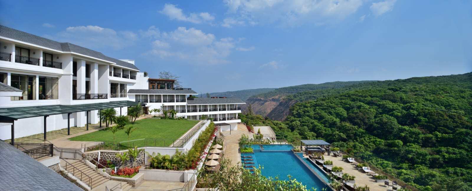 Courtyard by Marriott Mahabaleshwar Your Year Round Escape to Serenity TheStyle (1)