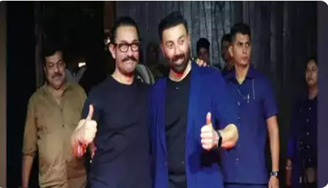 Aamir was the first celeb to wish Sunny on b’day