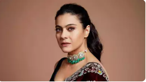 Kajol-Rani reunite on last day of Durga Puja