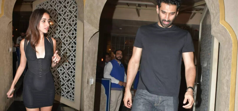 Aditya-Ananya twin in black at dinner date