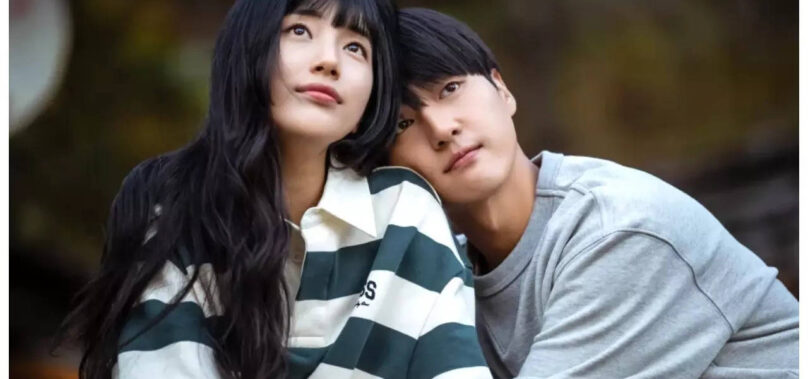 Doona! Review: An intense romance amid celebrity struggles