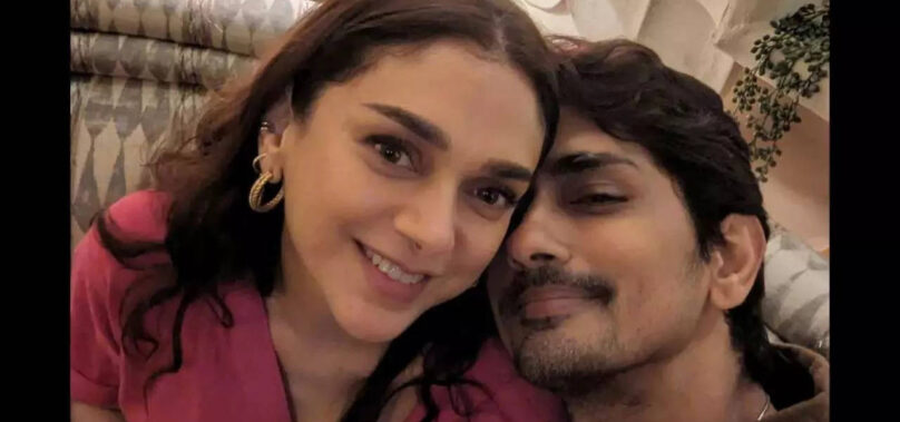 Aditi showers love on rumoured beau Siddharth