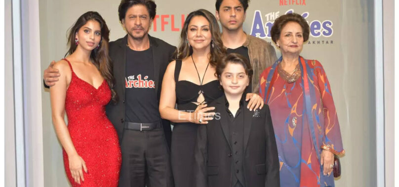 SRK, Gauri, Aryan cheer for Suhana Khan