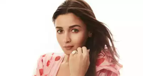 Alia Bhatt opens up on how she tackles anxiety