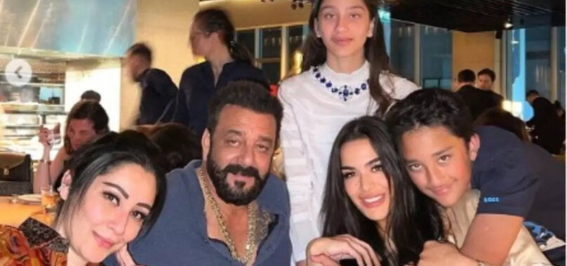 Dutt’s pre-New Year’s bash with family