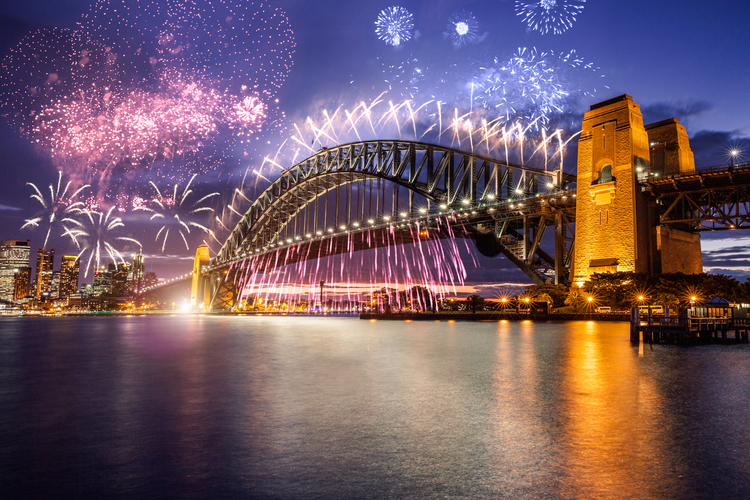 fireworks sydney harbour