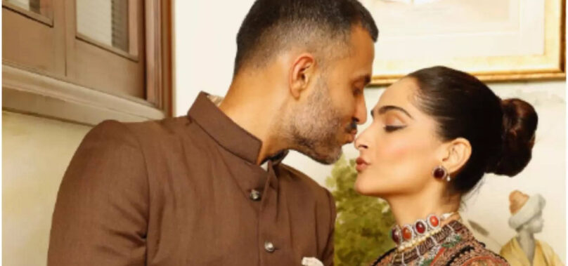 Sonam Kapoor-Anand Ahuja latest mushy pic