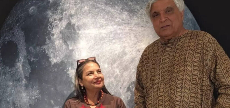 Shor Mat Karo: Javed Akhtar requests the paps