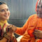 Kangana Ranaut sweeps temple in a saree