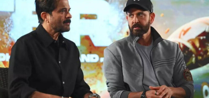 Anil breaks into tears as Hrithik praises him