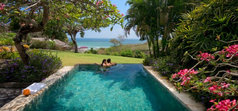 Experience the Ultimate Bali Romance with AYANA Resort