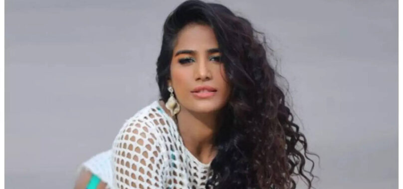 Netizens want Poonam Pandey to be arrested