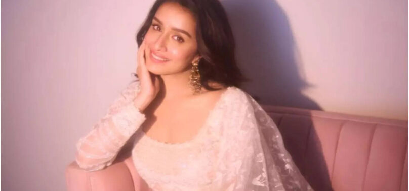 Shraddha Kapoor asks for marriage advice on sm!