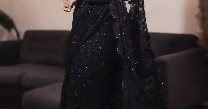 Mrunal Thakur’s black saree steals spotlight