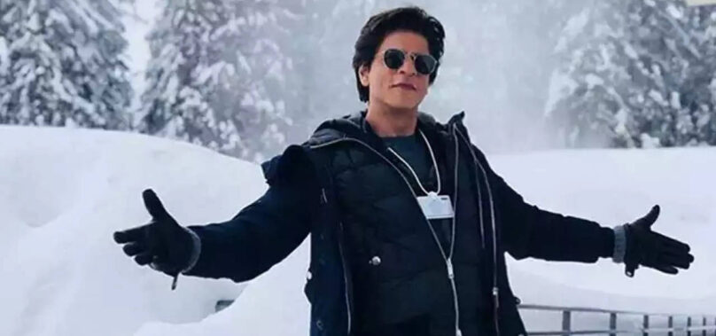 SRK recreates his iconic pose at WG Summit