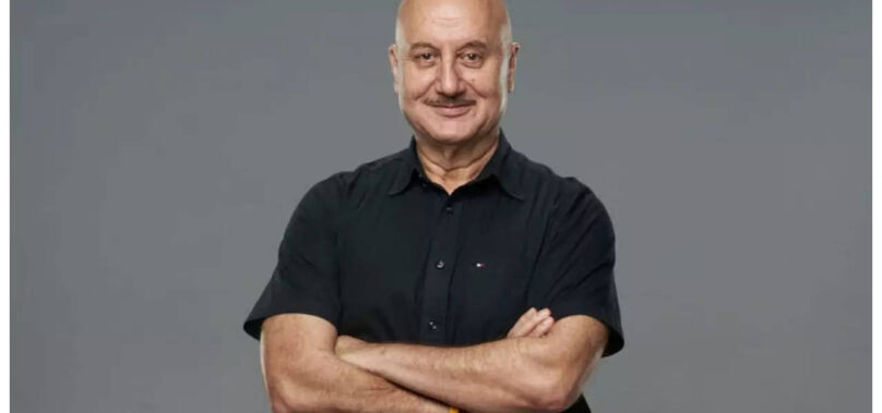 Anupam makes a street vendor’s b’day special