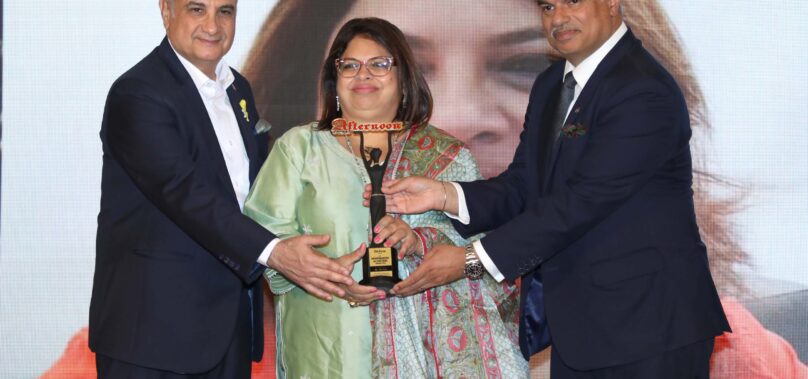 Nitu Joshi of MIAM NGO Receives Best Social Worker Award at Newsmakers Achievers Award