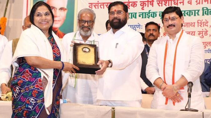 Dr. Bhagyashree Patil Honoured with “Vasantrao Naik Award” from Maharashtra CM Eknath Shinde