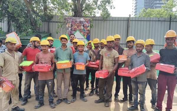 M3M Foundation Celebrates Savan by Supporting Migrant Workers in Delhi NCR with 20,000 T-Shirts and 20,000 Pairs of Shoes