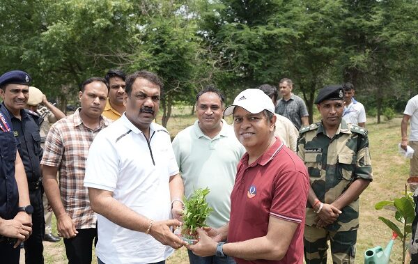 Max Life Plants 25,000 Trees at BSF Camp, Sohna Road, Gurugram