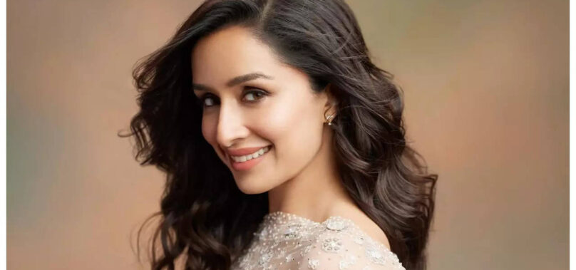 Shraddha engages in yet another fun fan chat