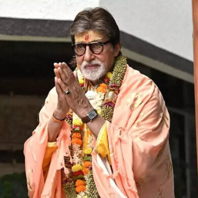 DYK Big B doesn’t cut a cake on his birthday?