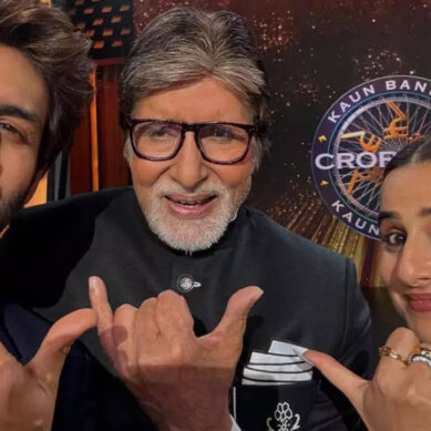 Kartik and Vidya strike a cool pose with Big B