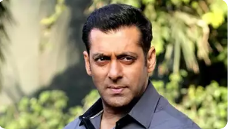 Has Salman Khan halted the shoot of Sikandar?