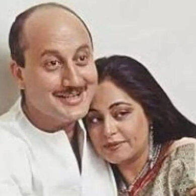 Anupam Kher on falling in love with Kirron Kher