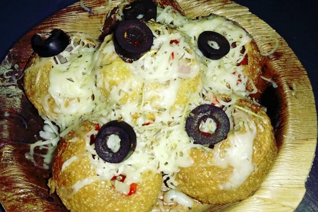 Pani Puri Pizza