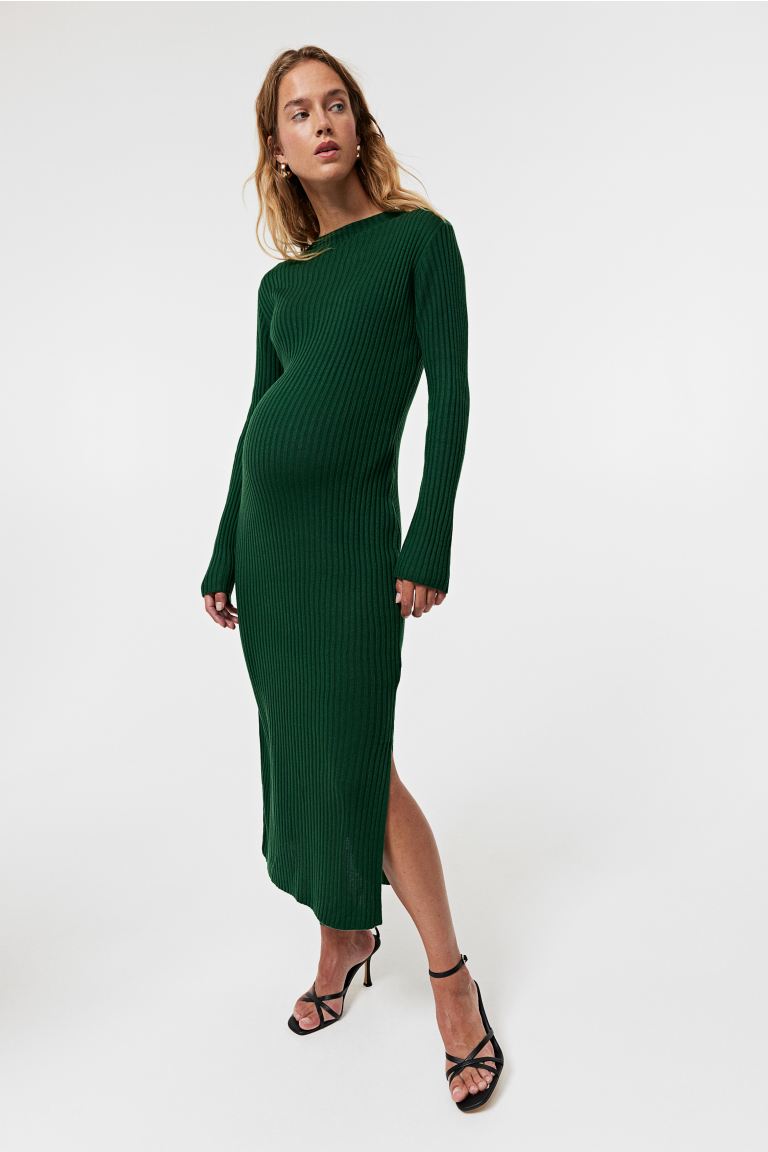 10 Green Dresses To Fashionably Hop On The Trend Train