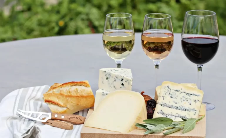  10 Destinations For A Perfect Wine And Cheese Pairing