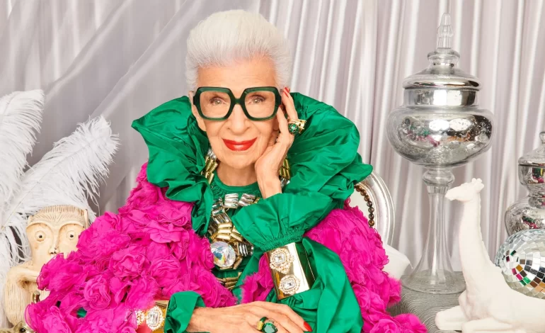  10 Life Lessons From Iris Apfel, A 102-Year-Old Who Was Undoubtedly Cooler Than All Of Us