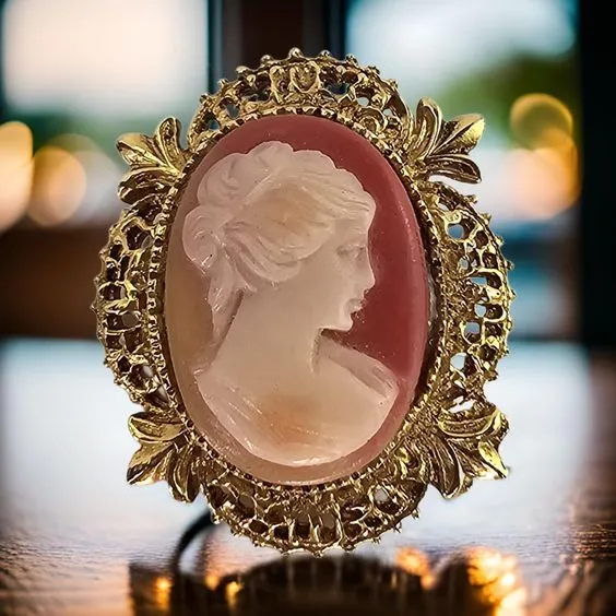 Unique Brooches Designs You Should Try