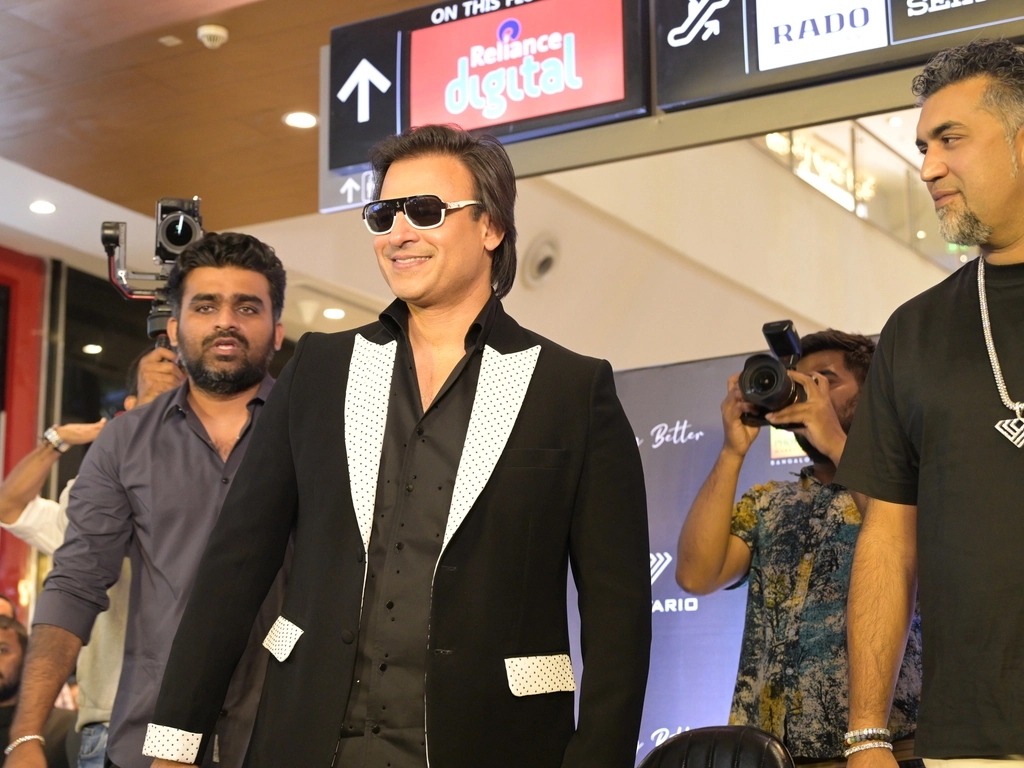 Vivek Oberoi’s Solitario is now in Phoenix Marketcity Bengaluru