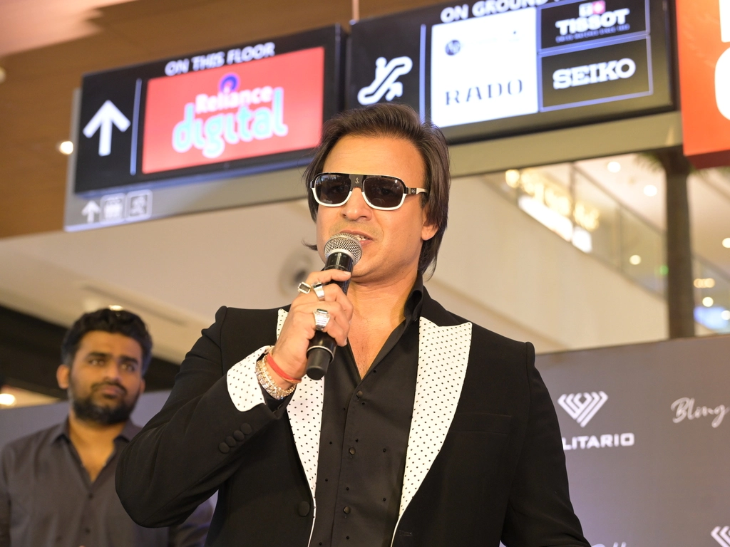 Vivek Oberoi's Solitario Is In Phoenix Marketcity Bengaluru