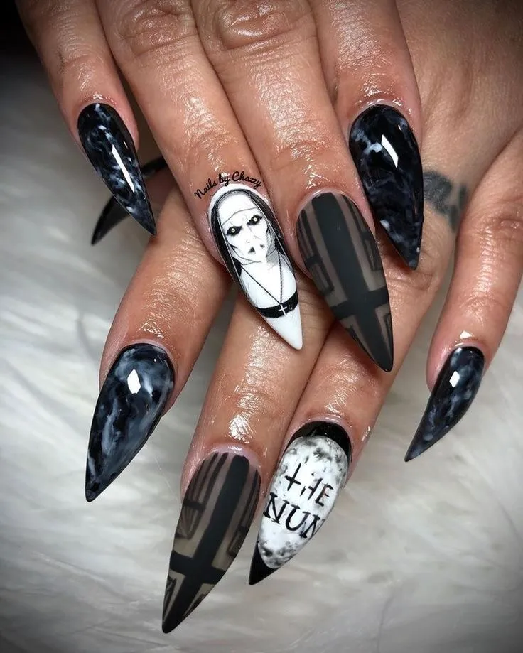 Halloween Nail