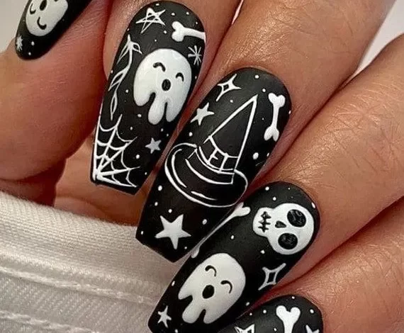 Amazing Halloween Nail Art